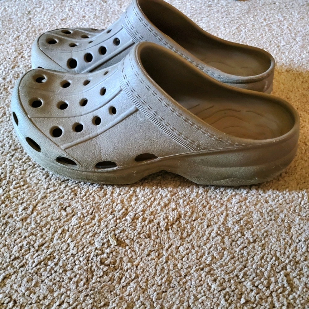 L.L. Bean slides